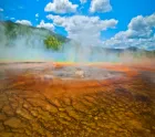 yellowstone_national_park.webp